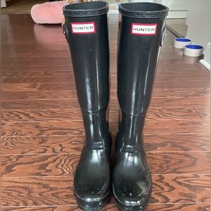 Hunter Rain Boots Size 7